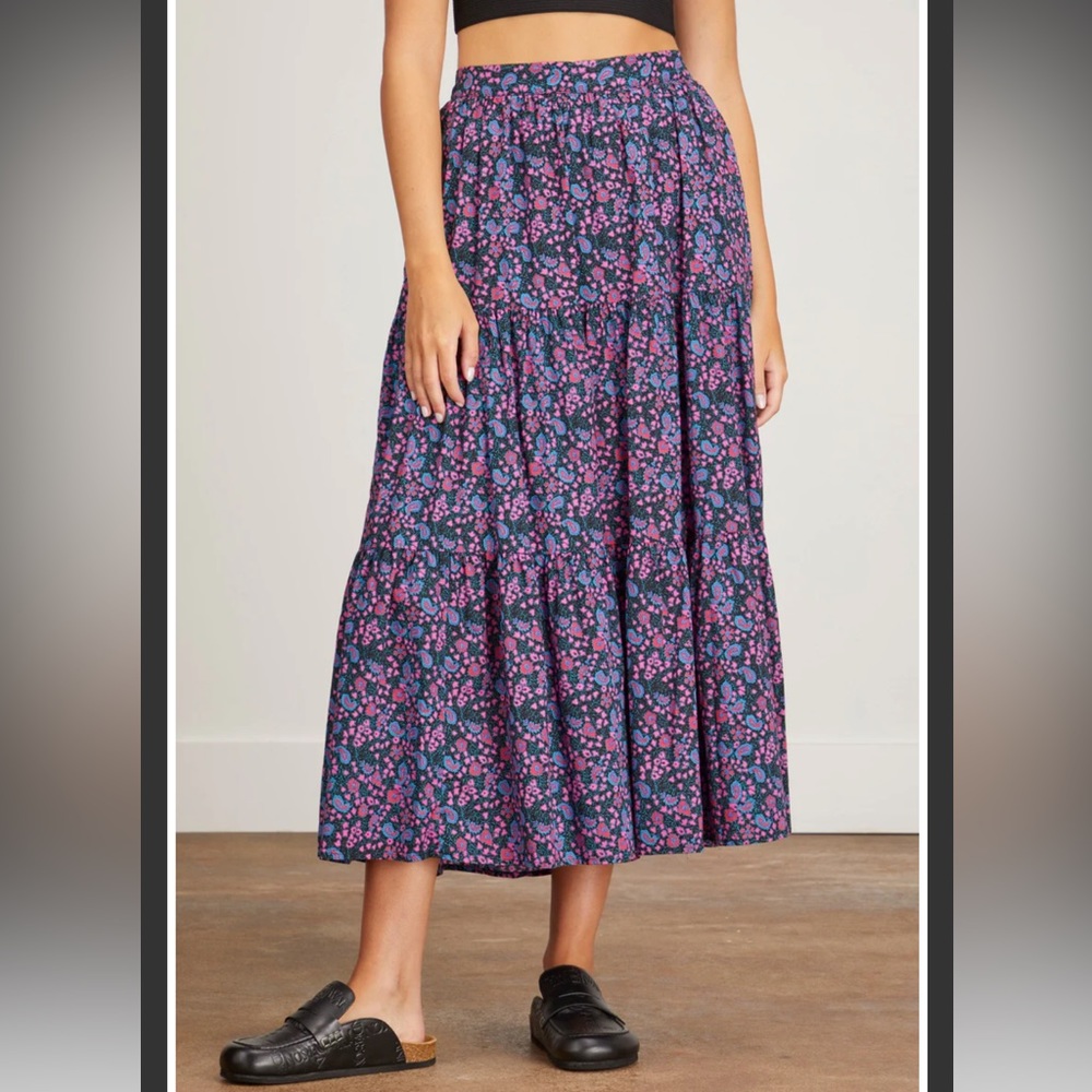 Xirena Angeline Skirt in Ink Black